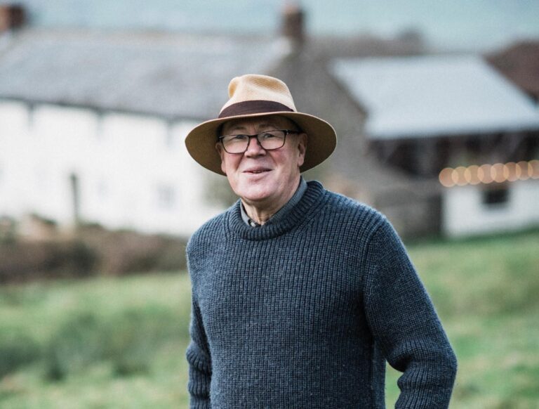 Forager, John Wright