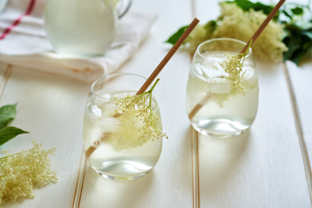 Elderflower cocktail