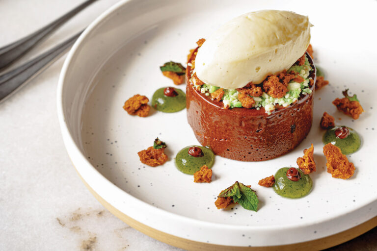 Chocolate dish by Matt Mason of Winslade Manor