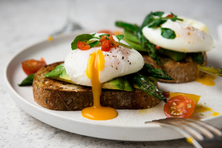 How to poach an egg, poached eggs