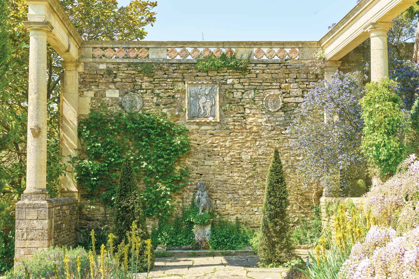 Iford Manor gardens
